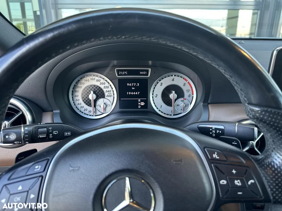 Mercedes-Benz A 220 CDI (BlueEFFICIENCY) 7G-DCT - 10