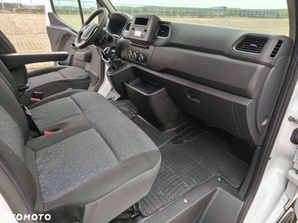 Opel Movano - 27