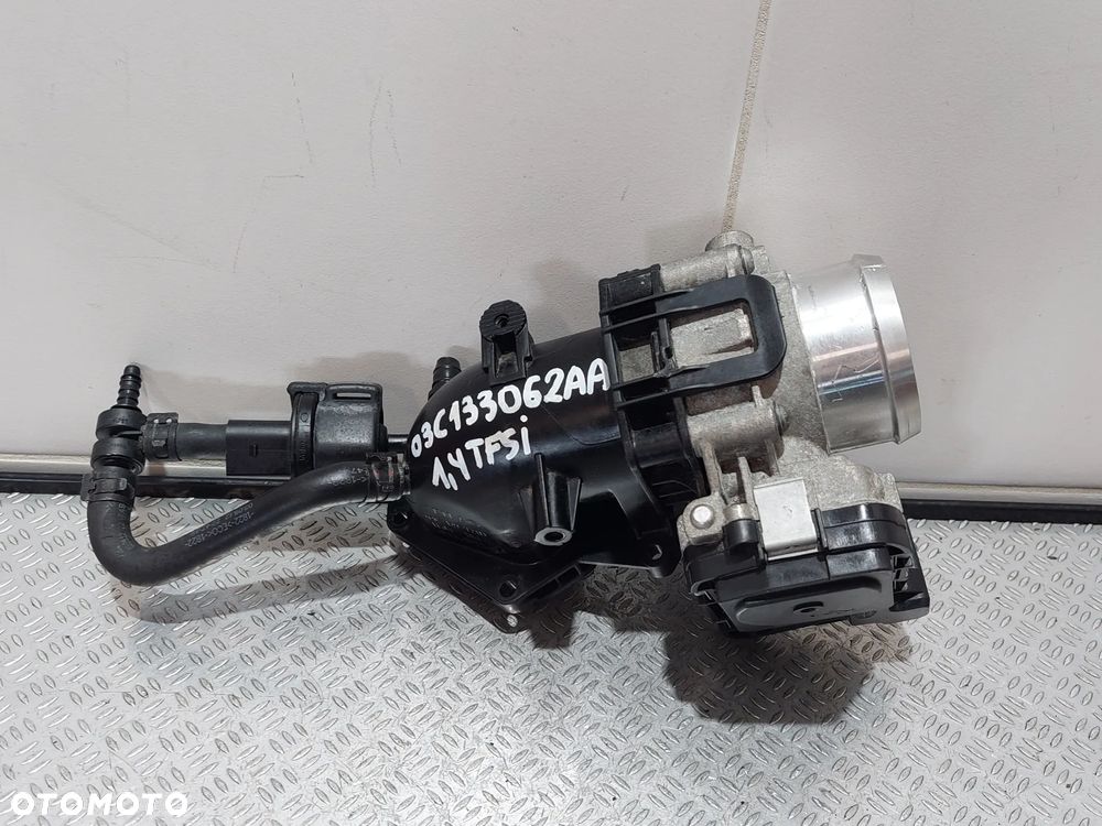 PRZEPUSTNICA VW 1,4 TFSI KOD CTH R2012 NR 03C133062AA - 1