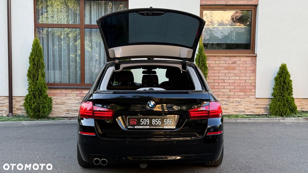 BMW Seria 5 525d Touring Modern Line - 26