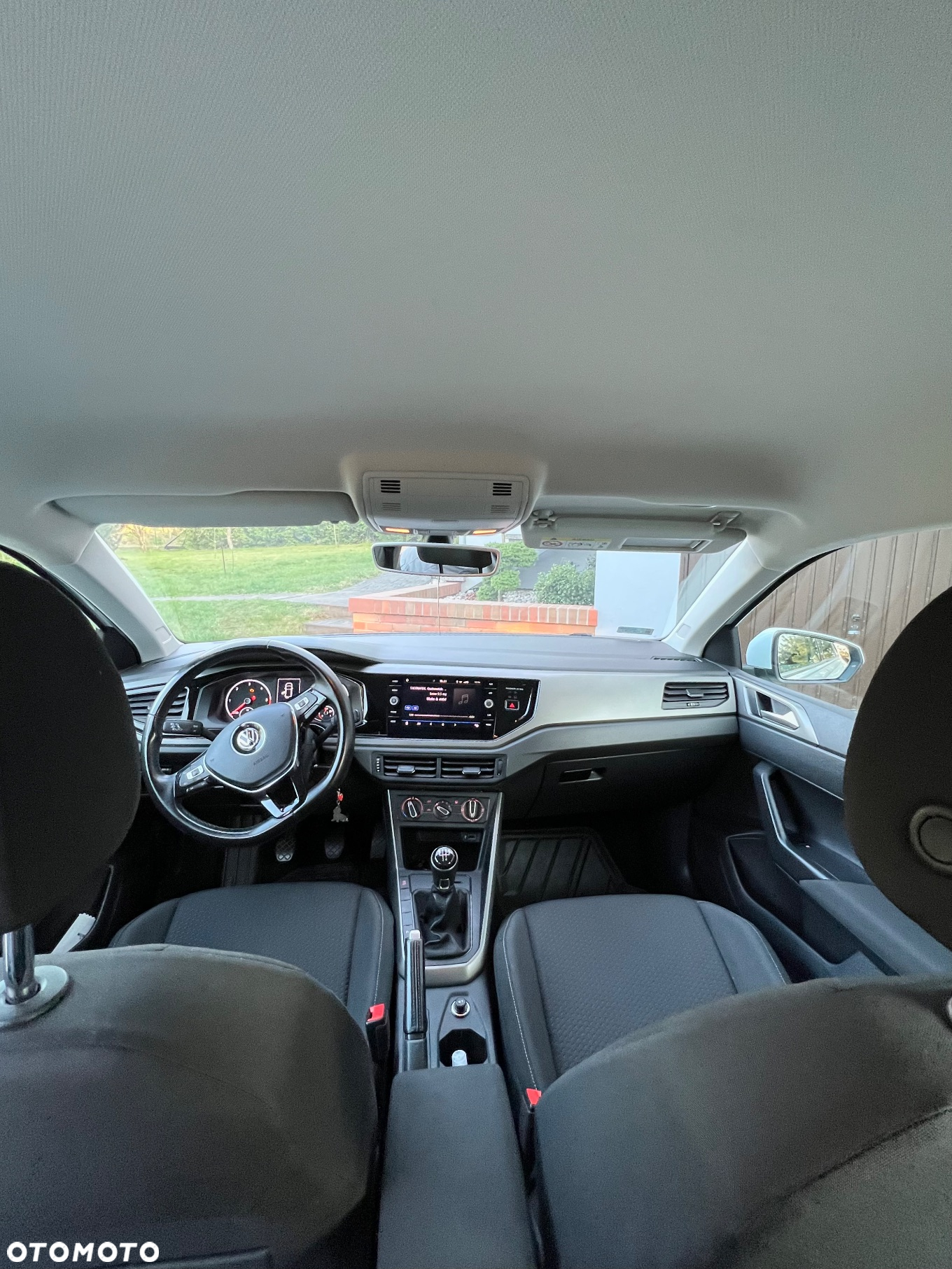 Volkswagen Polo 1.6 TDI SCR Comfortline - 13