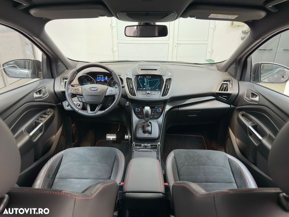 Ford Kuga 2.0 TDCi 4x4 Aut. ST-Line - 6