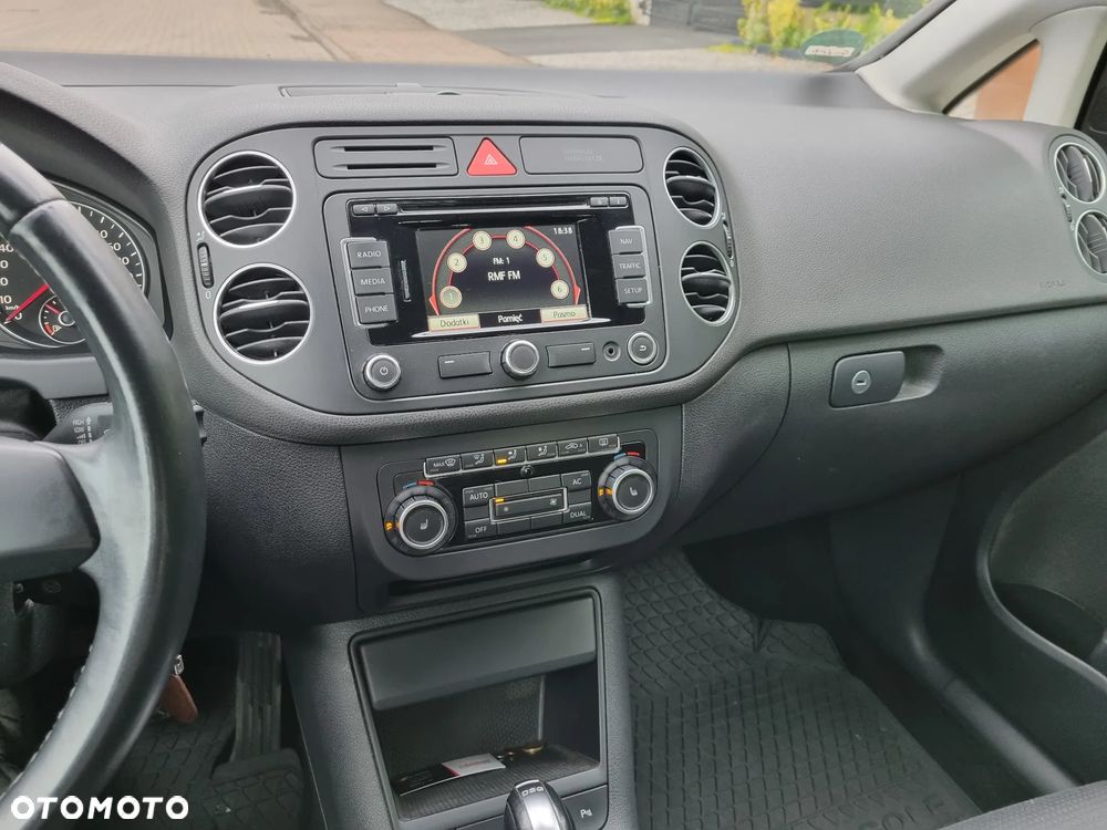 Volkswagen Golf Plus 1.4 TSI Highline DSG - 12