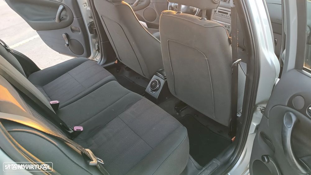 Alfa Romeo 147 1.6 TS Progression - 6