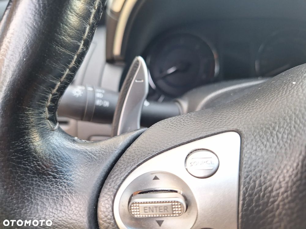 Infiniti FX FX30d S - 17