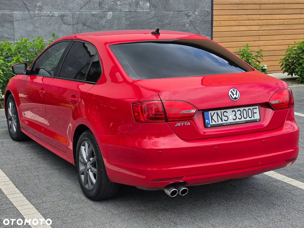 Volkswagen Jetta - 10