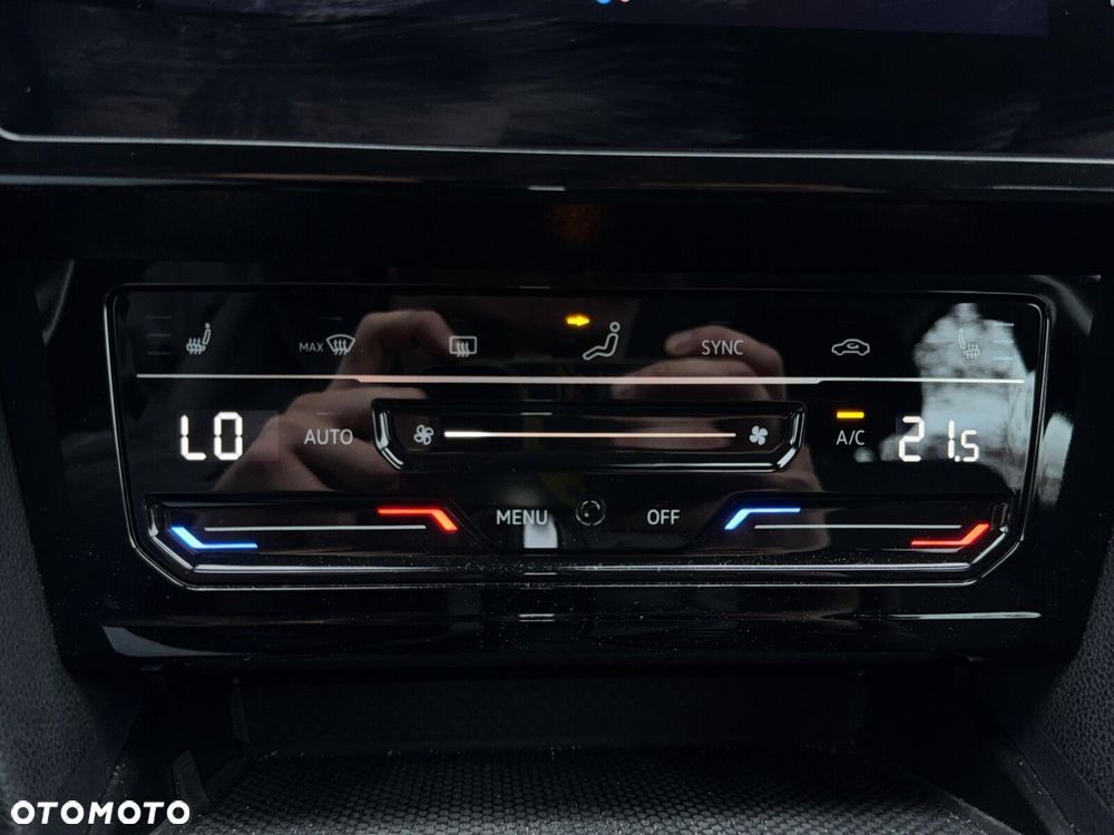 Volkswagen Passat Variant - 22