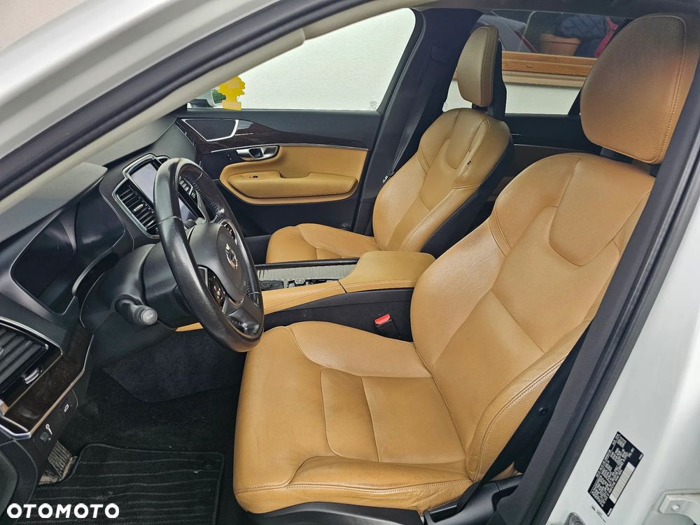 Volvo XC 90 T6 AWD Momentum 7os - 20