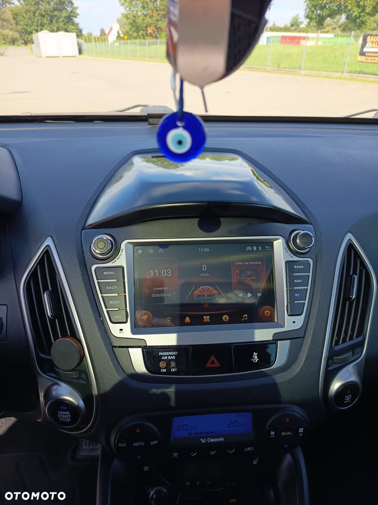 Hyundai ix35 2.0 CRDi 4WD Automatik Premium - 11