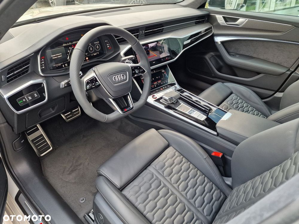 Audi RS6 Avant - 8