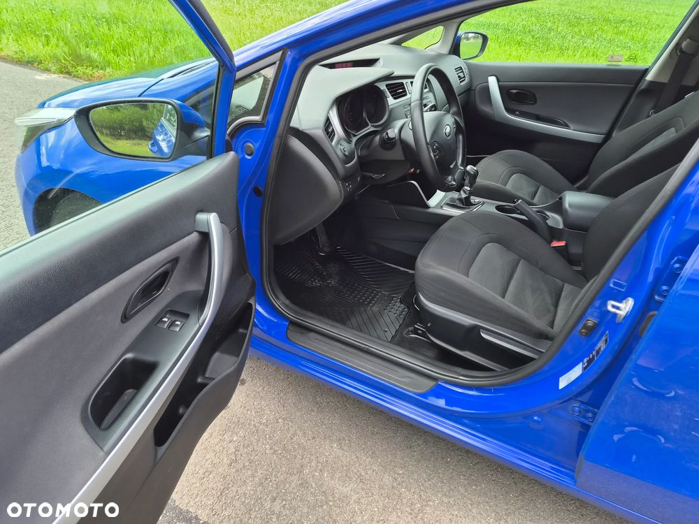 Kia Ceed 1.4 CRDi 90 Vision - 9