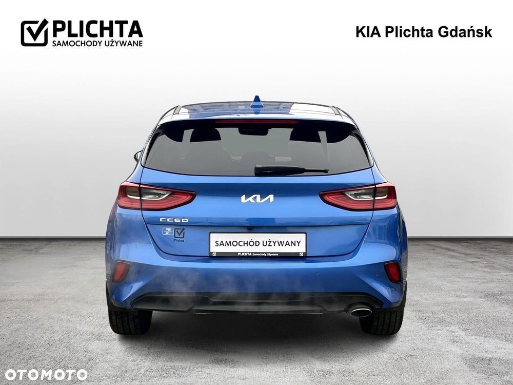 Kia Ceed - 4