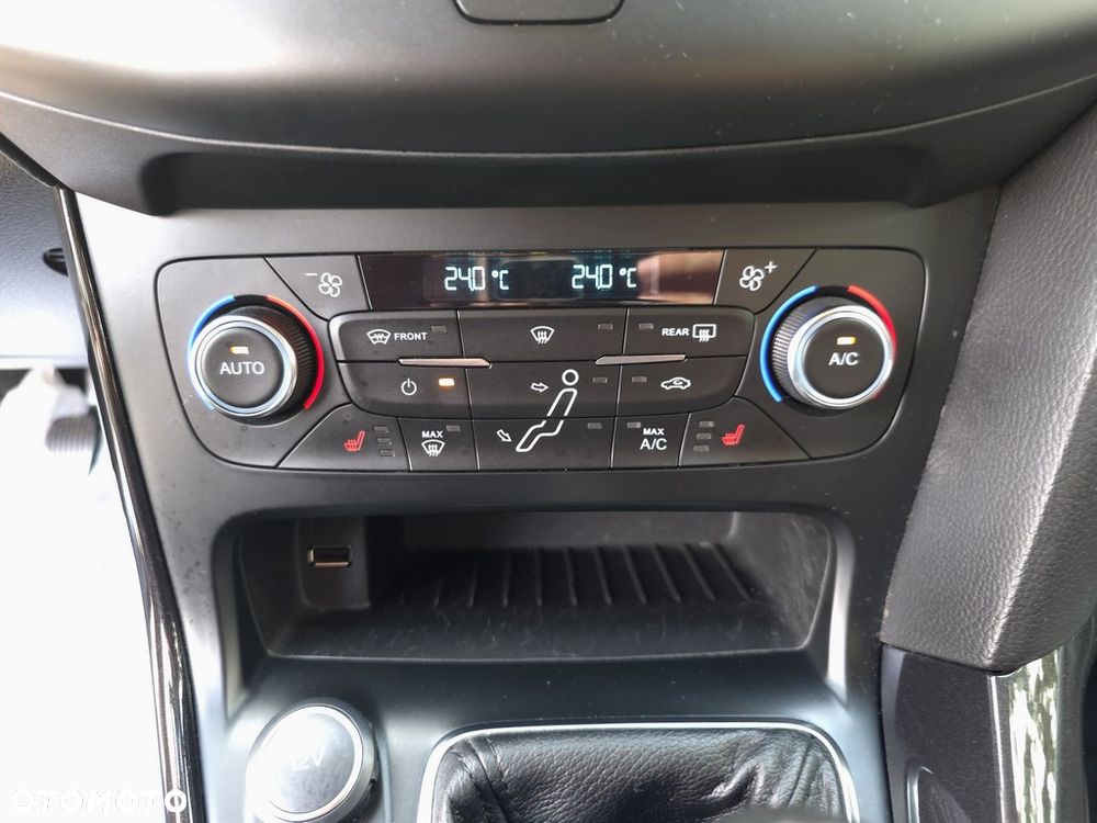 Ford Focus 2.0 TDCi Titanium ASS - 18