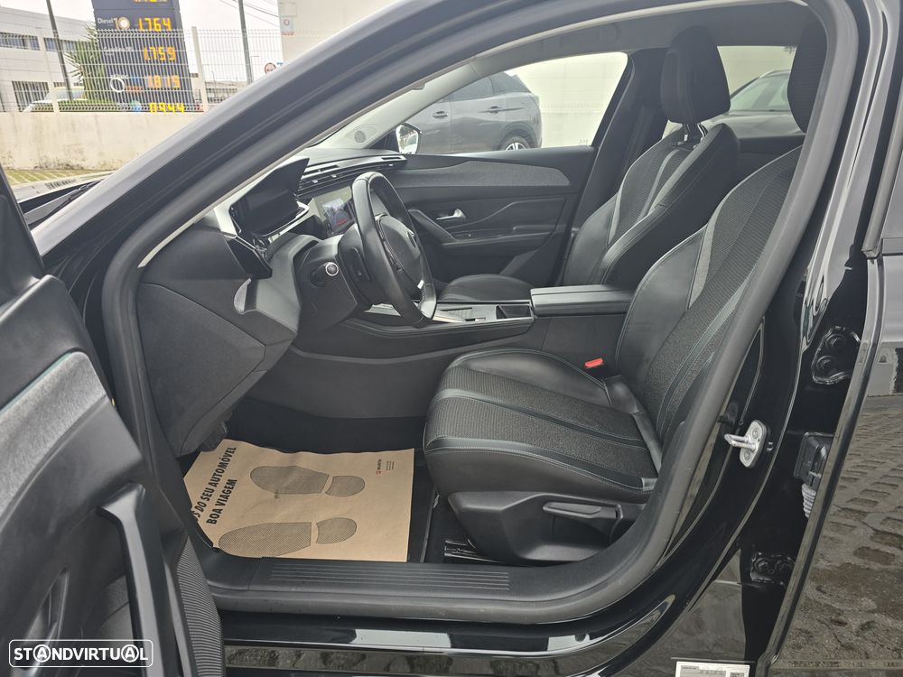 Peugeot 308 PureTech 130 EAT8 Allure - 7