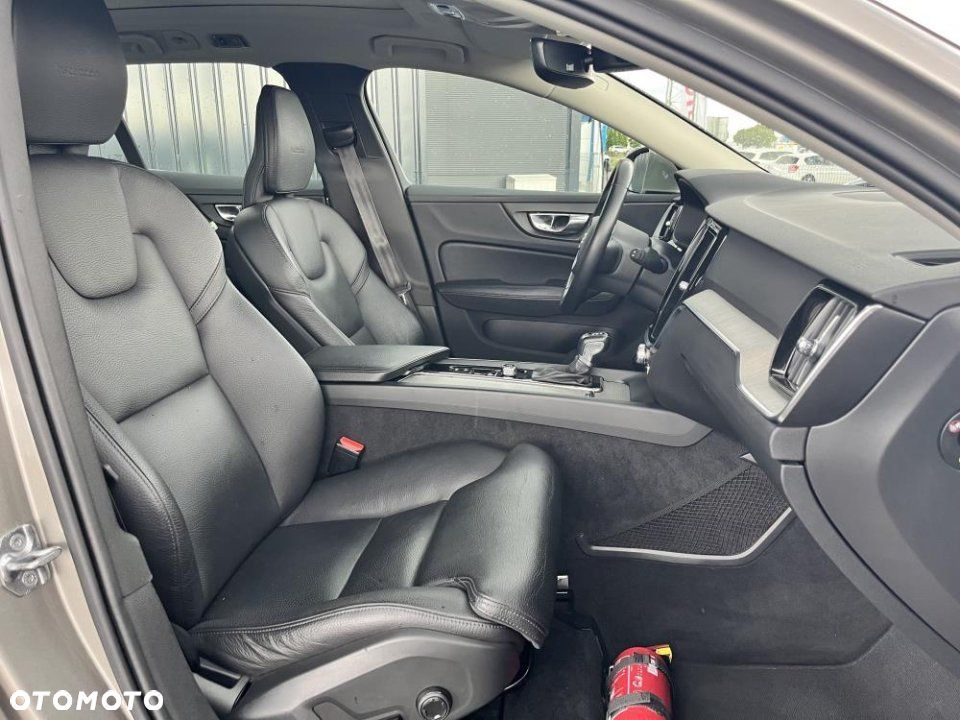 Volvo V60 - 31