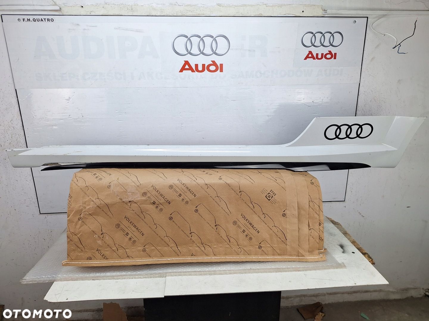 PRÓG LISTWA PROGOWA LEWA AUDI TT TTS TTRS 8S 8S0 2014-2019 - 1