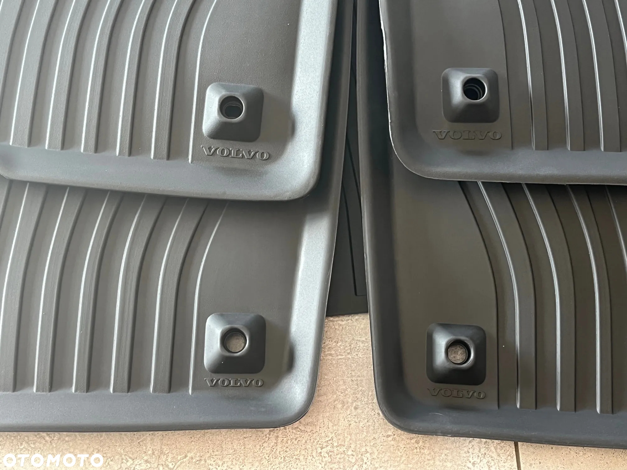 Dywaniki gumowe oryg. Volvo XC90 7-os - 8