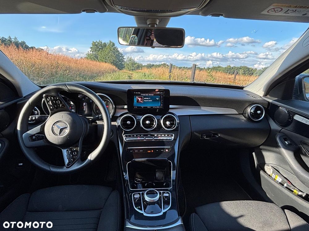 Mercedes-Benz Klasa C 200 d T 9G-TRONIC Avantgarde - 3