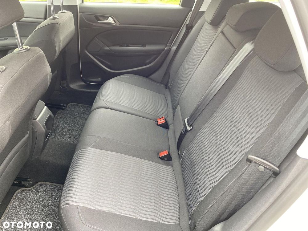 Peugeot 308 - 24