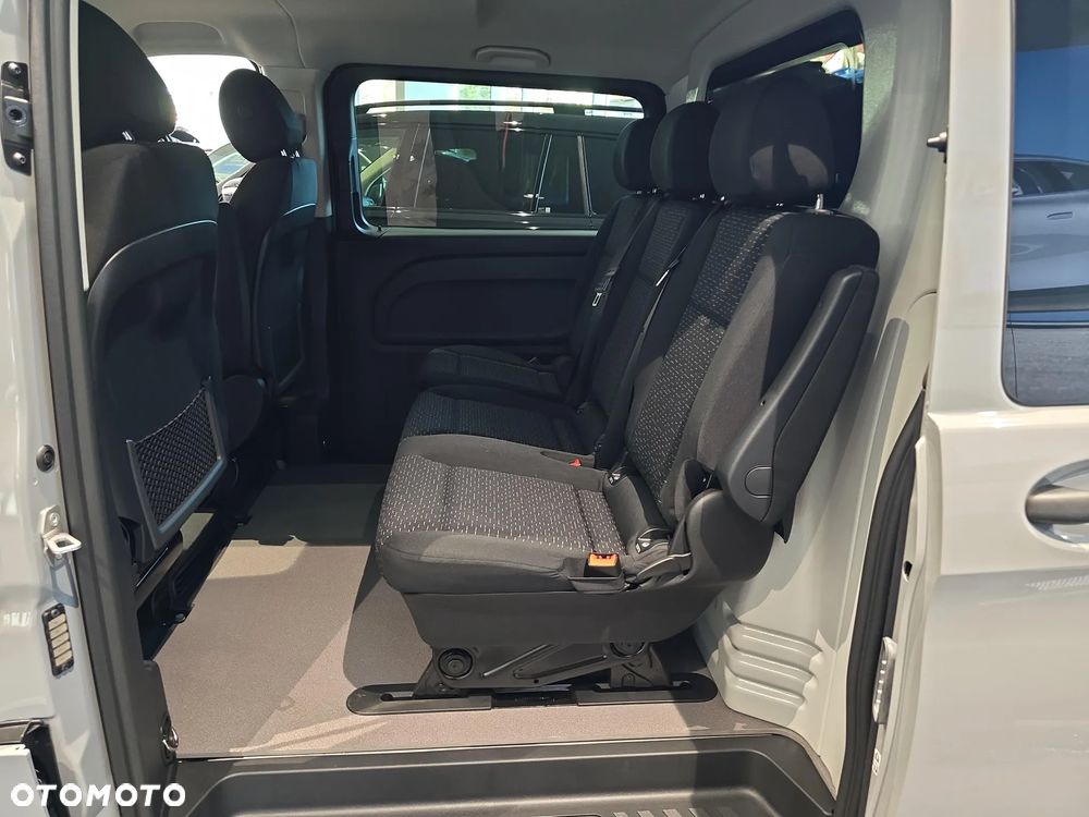 Mercedes-Benz Vito 119 CDI MIXTO 4x4 - 16