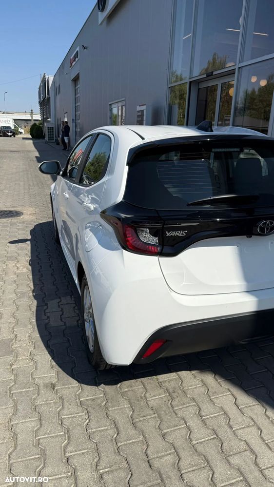 Toyota Yaris 1.5 VVT-i HSD Eco - 5