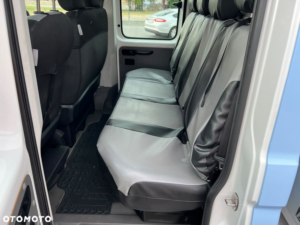 Volkswagen CRAFTER - 13