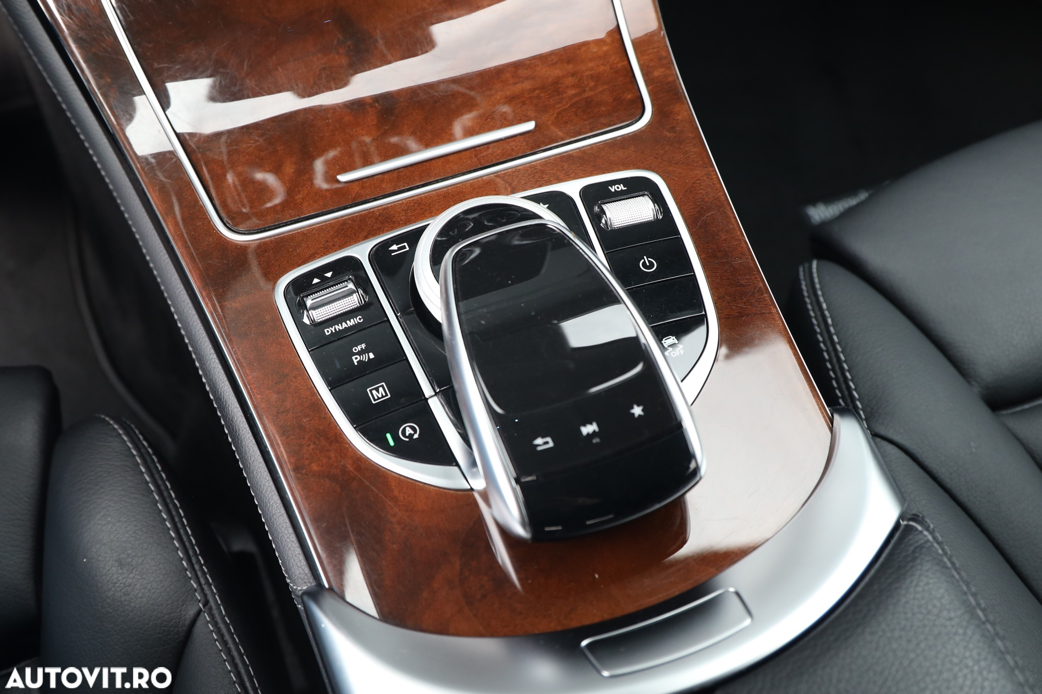 Mercedes-Benz GLC 250 d 4MATIC - 25