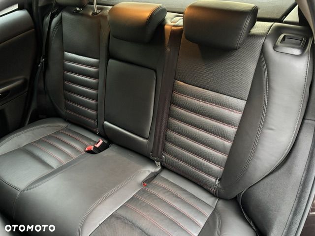 Alfa Romeo Giulietta 1.4 TB MultiAir Distinctive TCT - 11