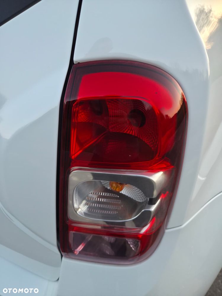 Dacia Duster dCi 90 FAP 4x2 Ambiance - 27