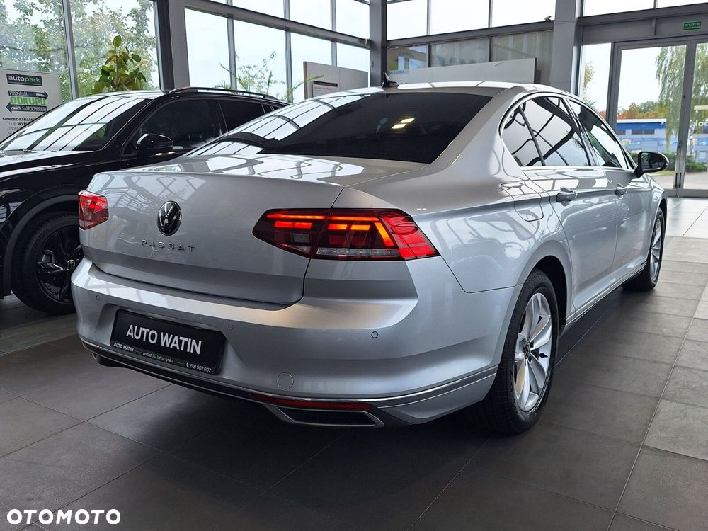 Volkswagen Passat 2.0 TSI Elegance DSG - 5