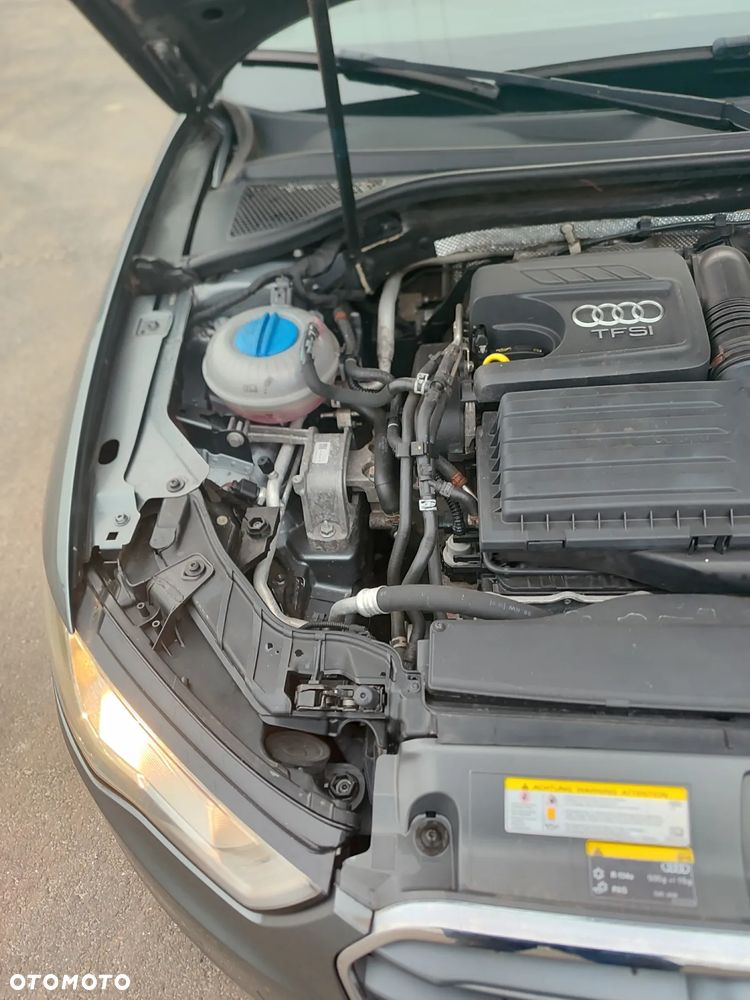 Audi A3 3-drzwiowe 1.4 TFSI Ambition - 3