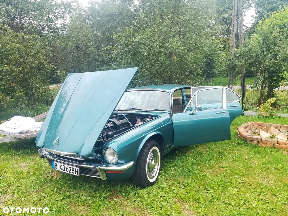 Jaguar XJ - 2
