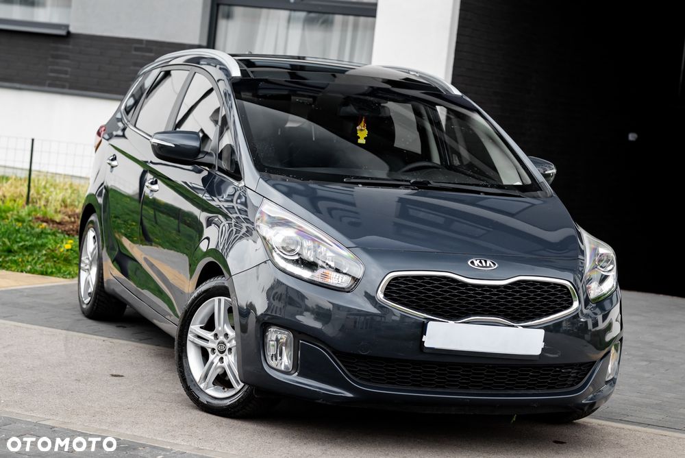 Kia Carens 1.7 CRDi 141 ISG Vision - 6
