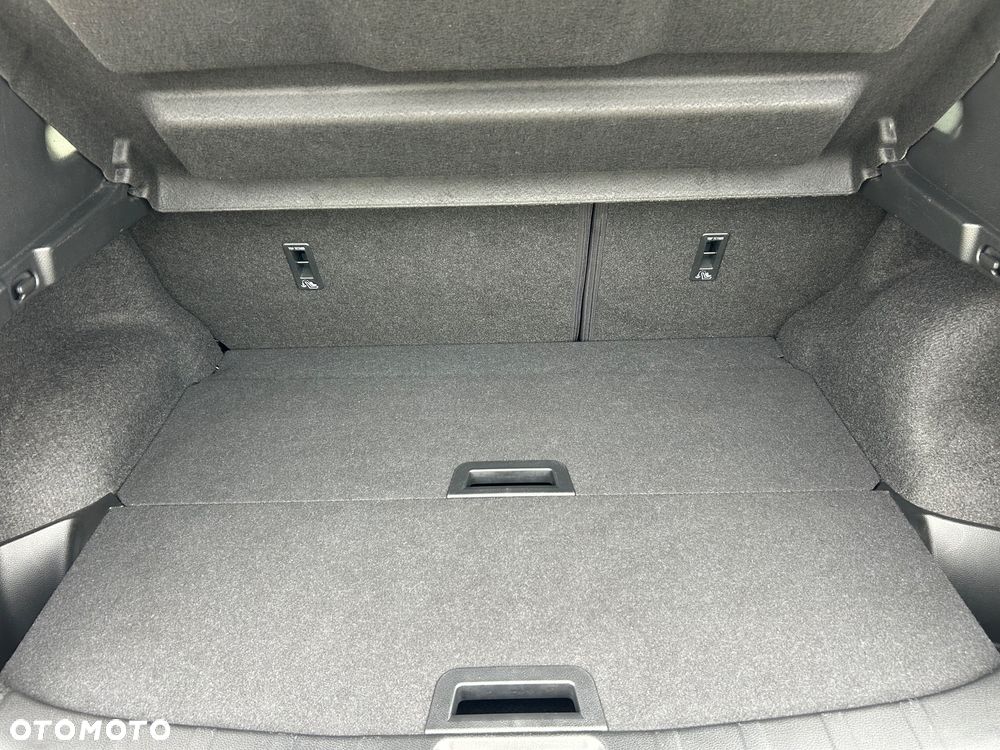 Nissan Qashqai 1.6 DIG-T N-Connecta - 17