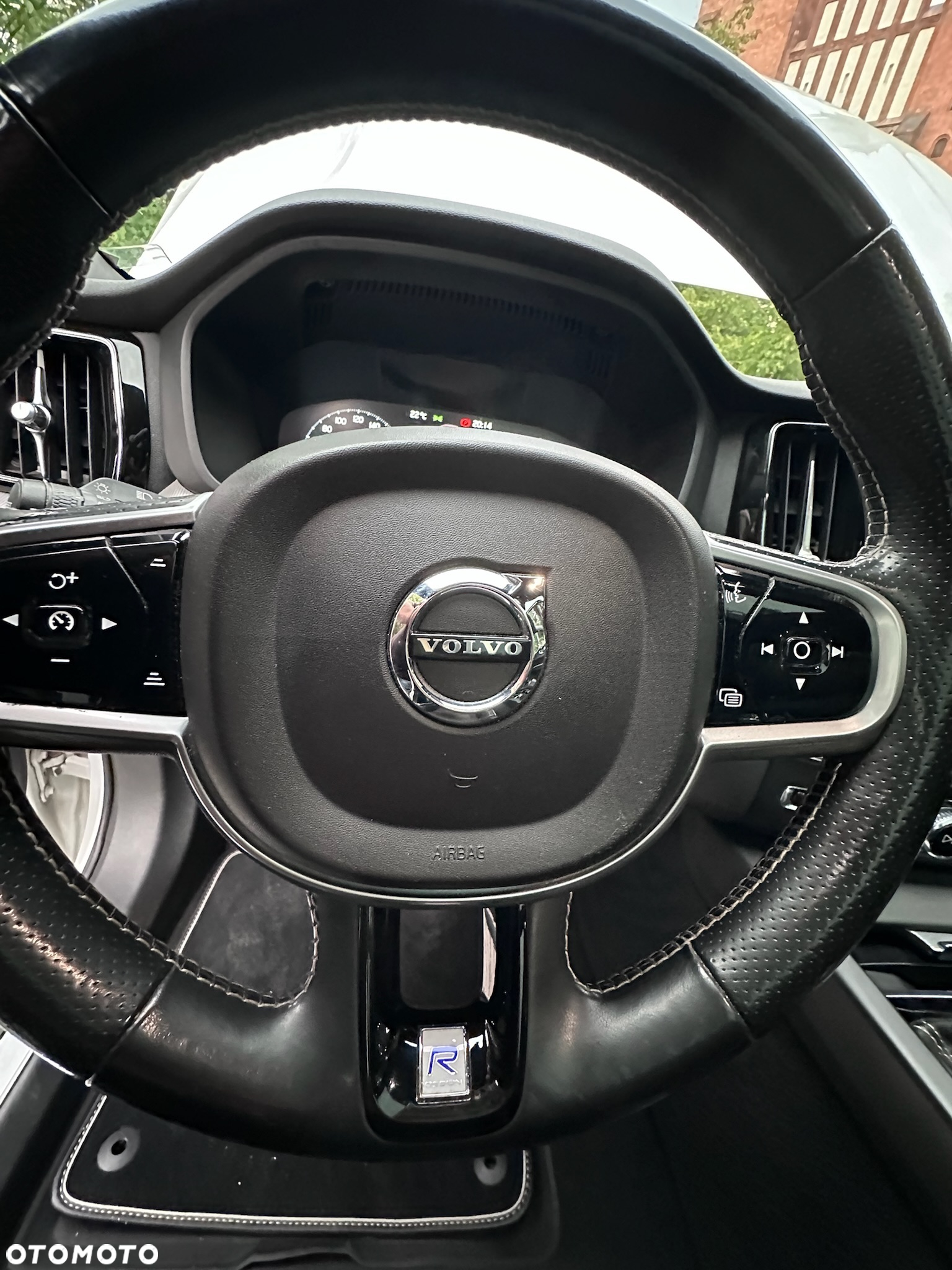 Volvo XC 60 D5 SCR AWD R-Design - 15
