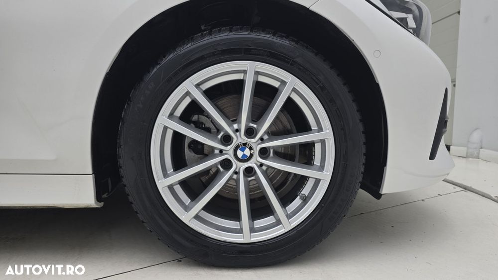 BMW Seria 3 - 23