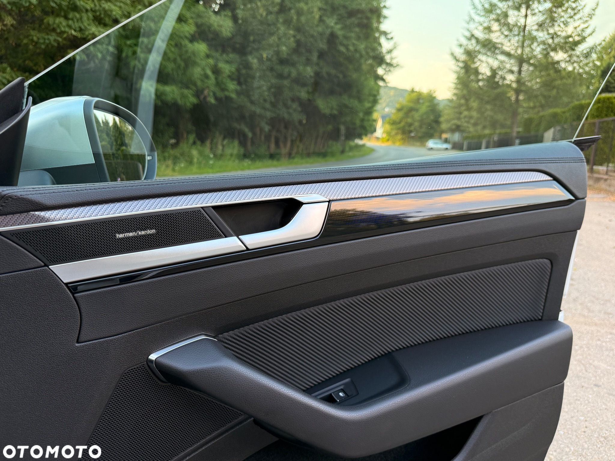 Volkswagen Arteon 2.0 TSI 4Motion R DSG - 23