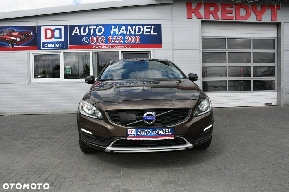 Volvo V60 Cross Country D3 Drive-E Summum - 6
