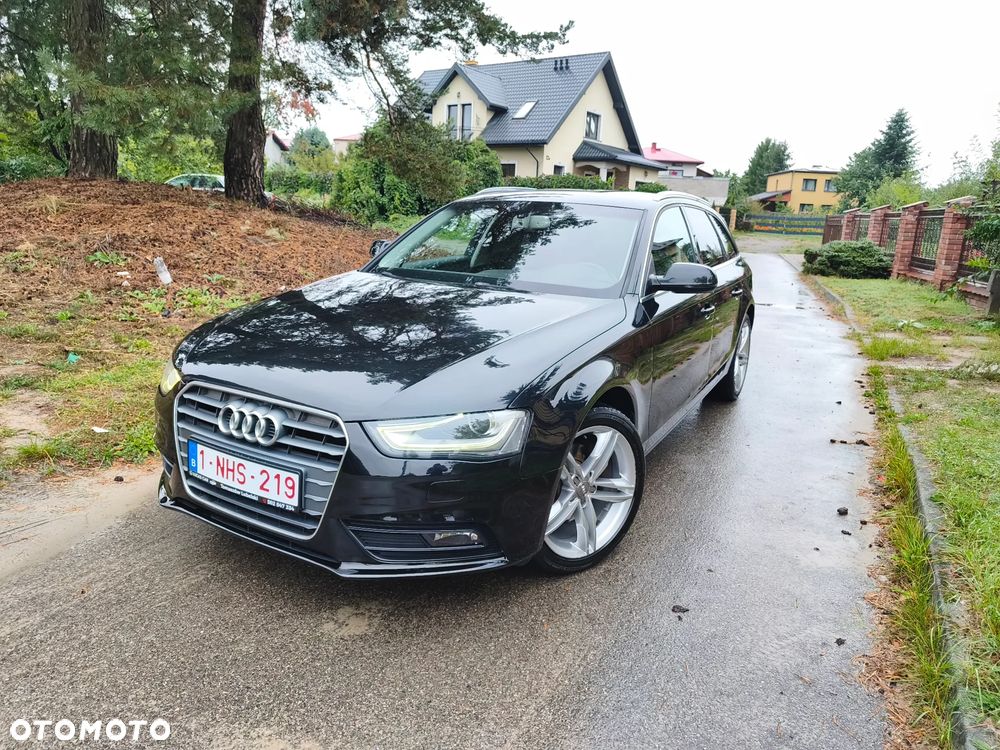 Audi A4 Avant 2.0 TDI DPF Ambiente - 1