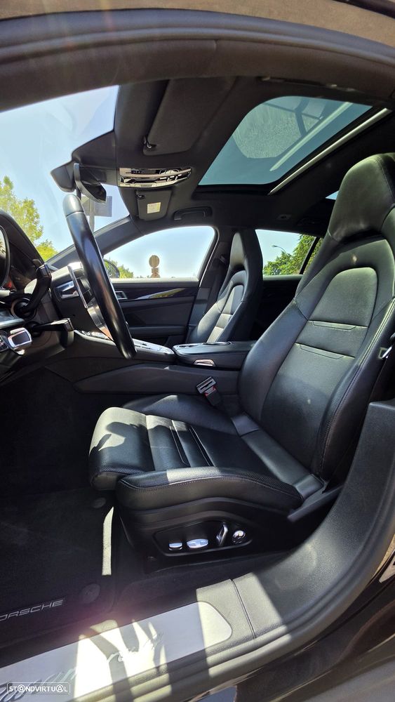 Porsche Panamera 4 E-Hybrid Platinum Edition - 7