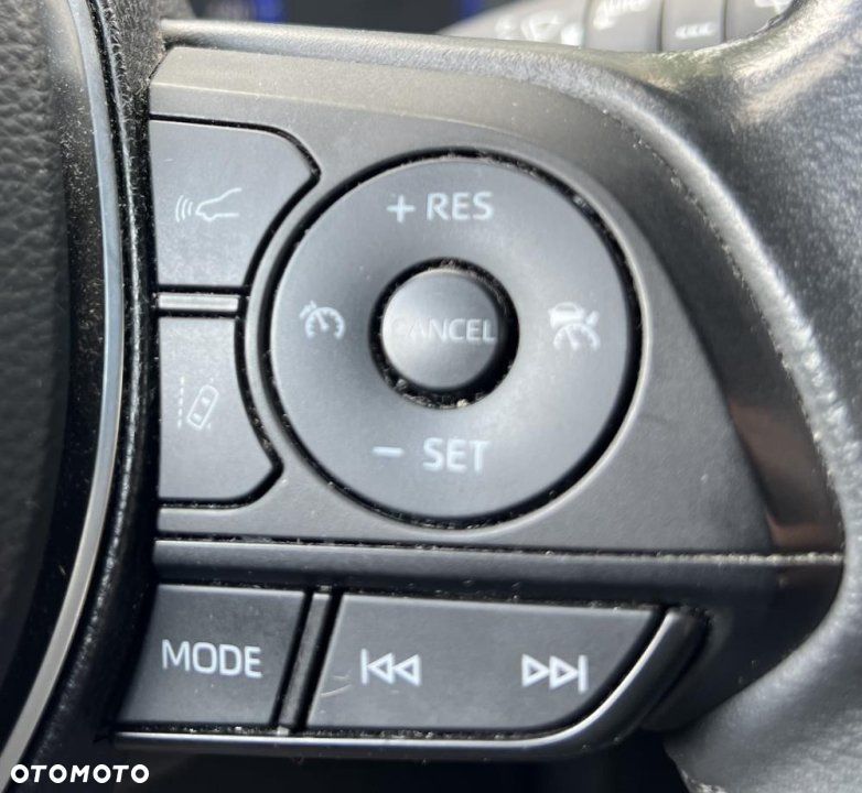 Suzuki Swace - 13