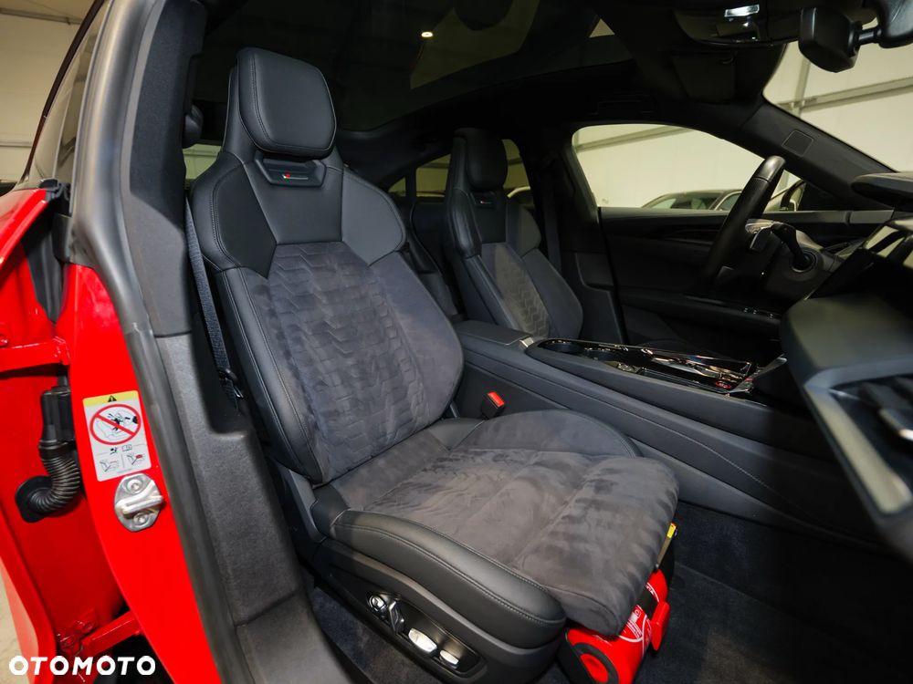 Audi e-tron GT - 22