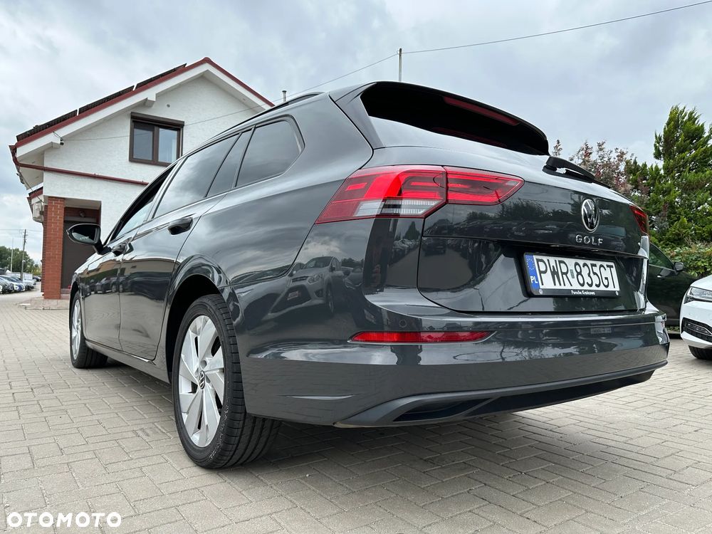 Volkswagen Golf - 32