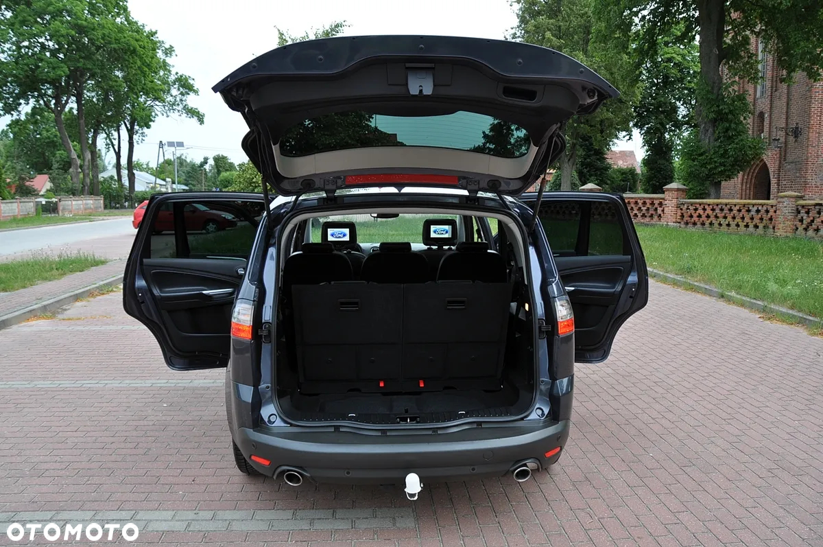 Ford S-Max 2.5 Titanium - 9