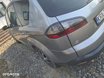Ford S-Max 2.0 TDCi Titanium - 4
