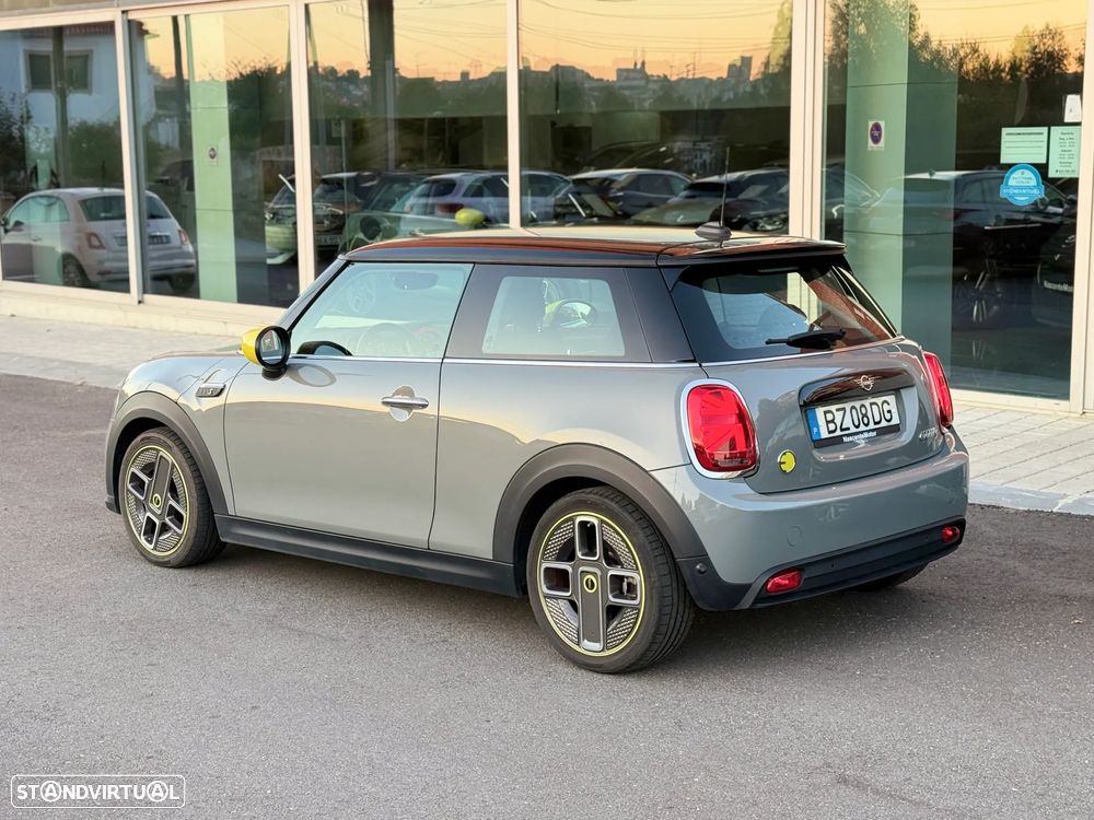 MINI 3 Portas Cooper SE Premium Essential - 11