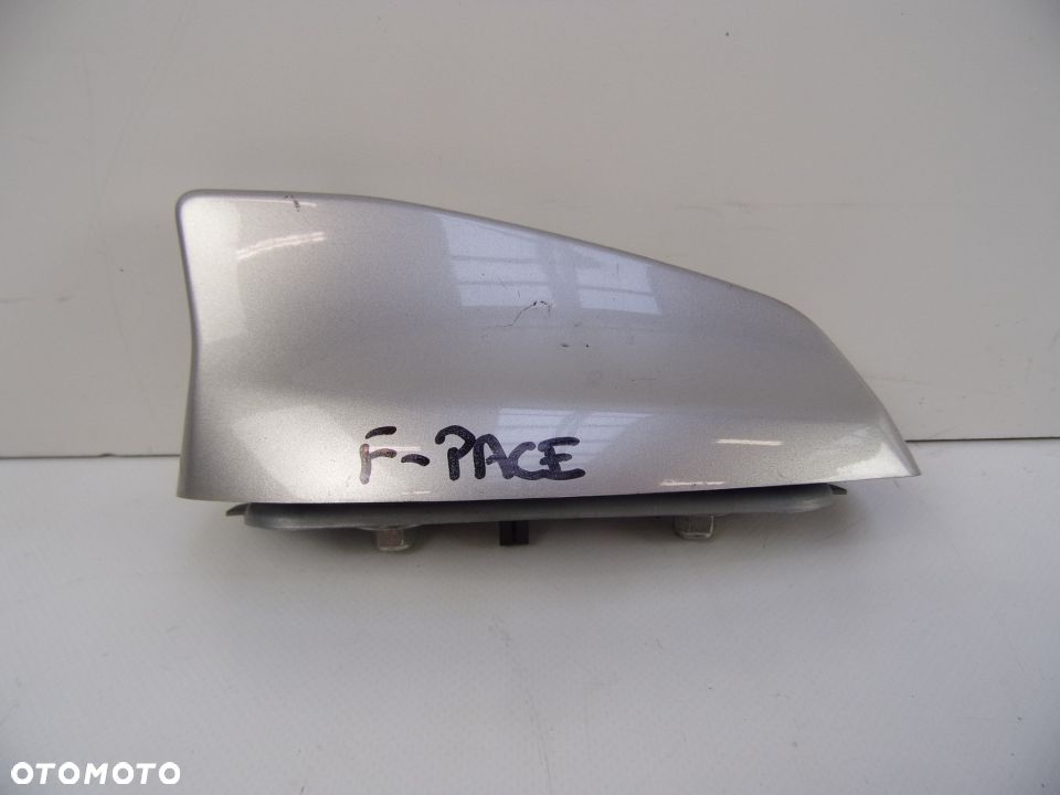 JAGUAR F-PACE ANTENA PŁETWA - 1