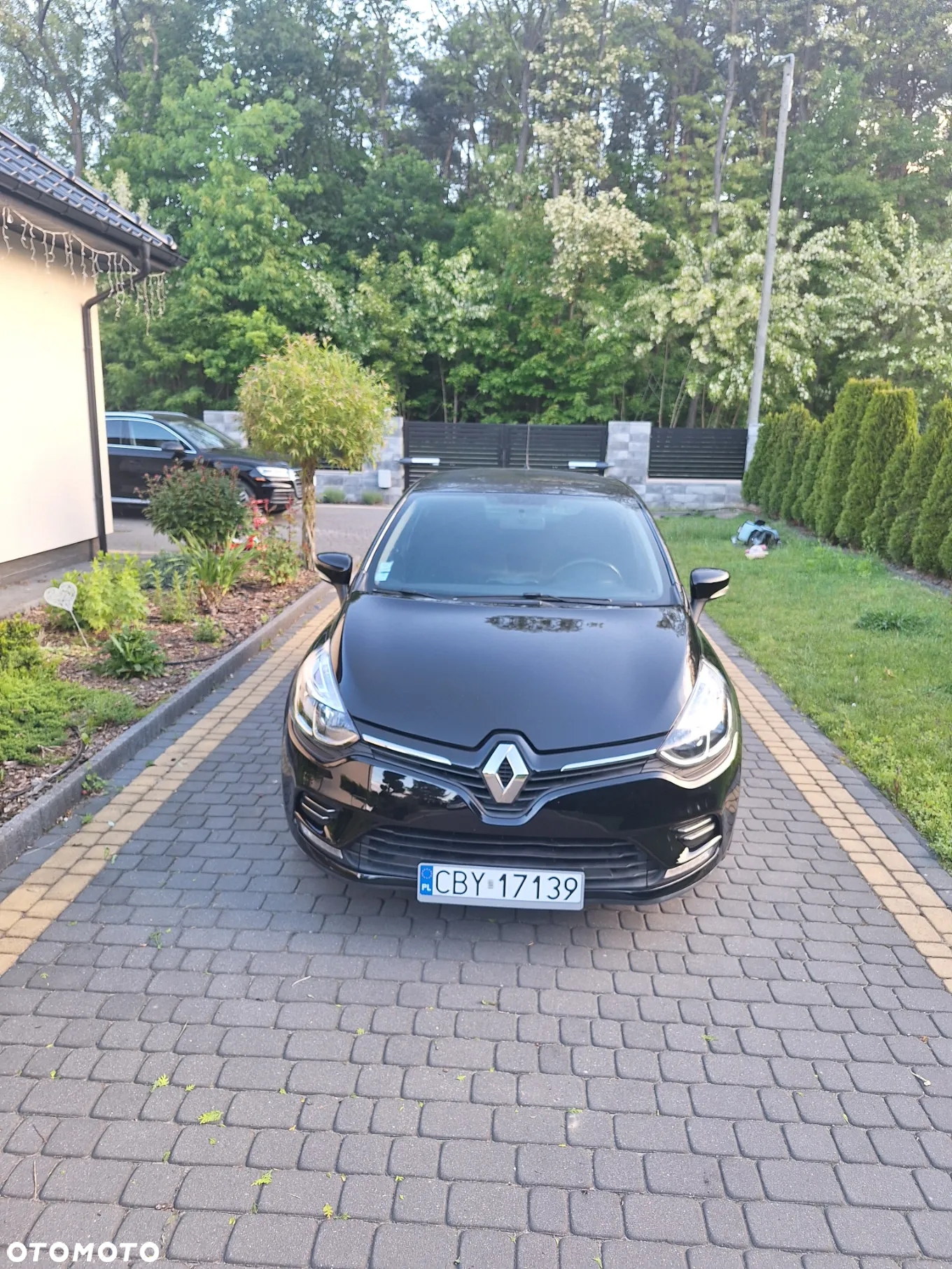 Renault Clio (Energy) TCe 90 Start & Stop LIMITED - 4