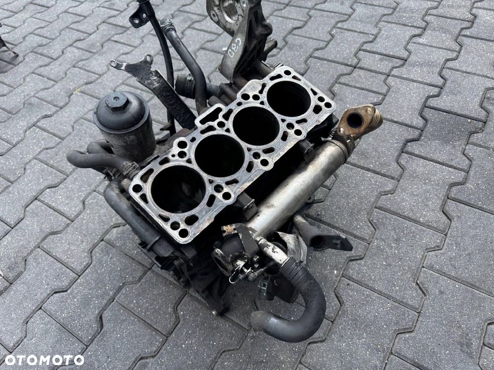 BLOK SILNIKA 2.0 TDI CBD VW AUDI SKODA SEAT 03L023A V400 - 1