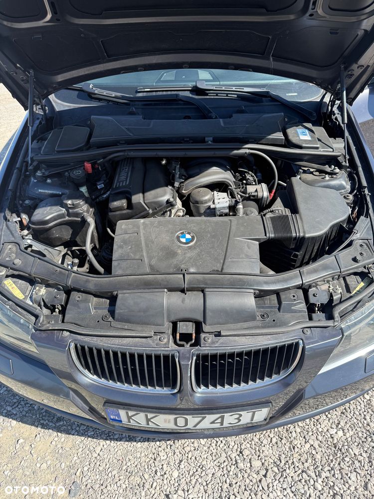 BMW Seria 3 - 14
